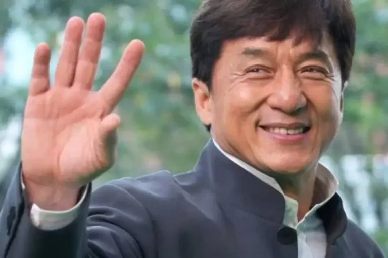 Biografia: Jackie Chan: O Mestre das Artes Marciais no Cinema